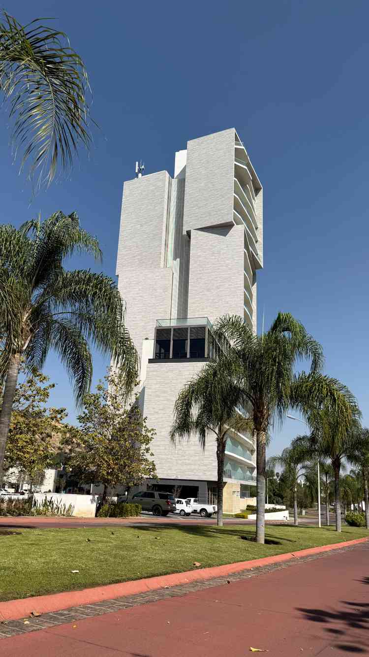 departamento en venta avenida adolfo lopez mateos sur la rioja tlajomulco de zuniga jalisco pTepiHt